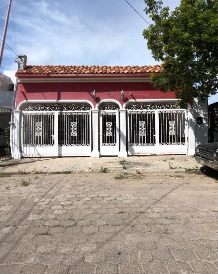 Mini Hostal Cultural De 马萨特兰 外观 照片